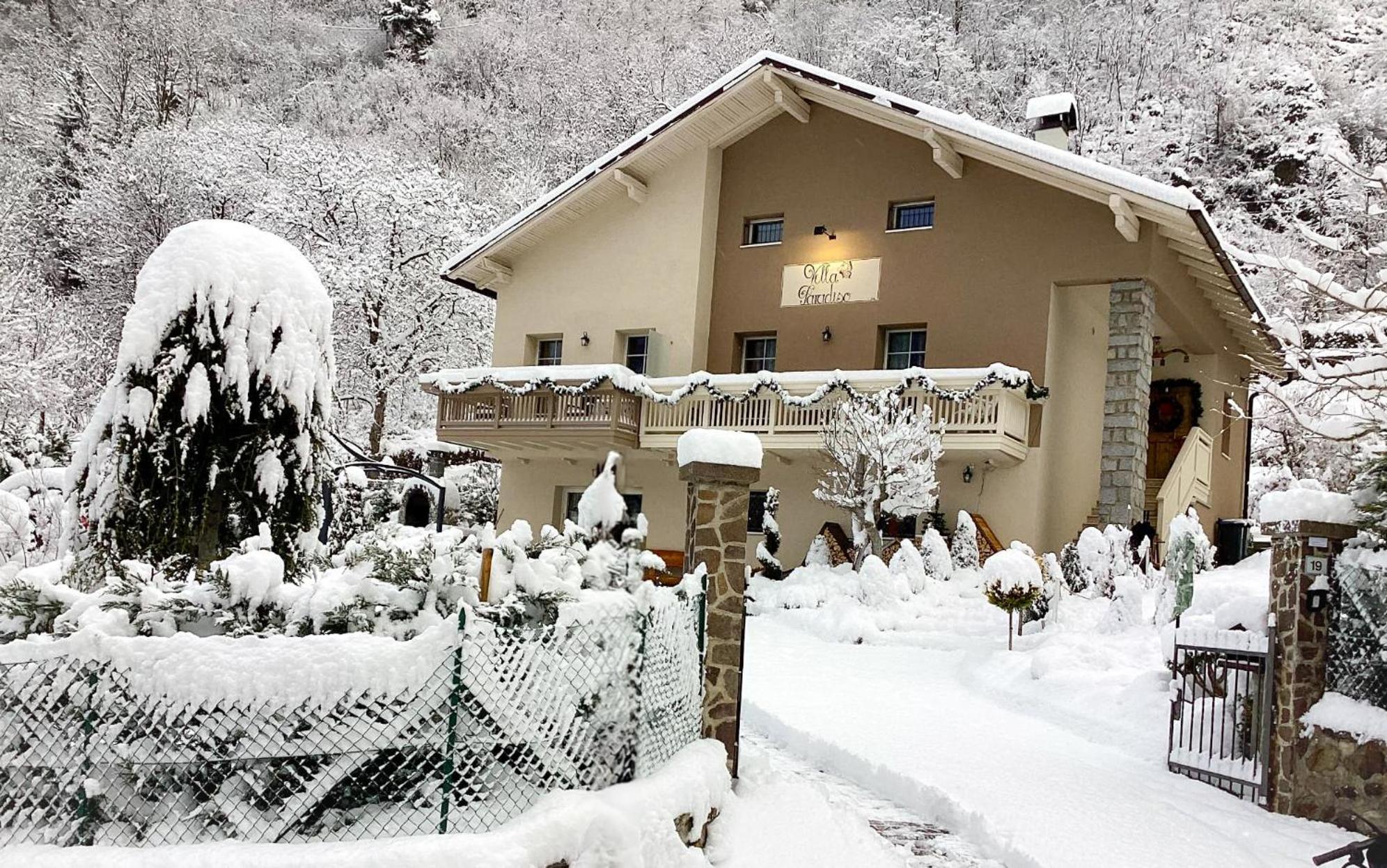 B&B Villa Paradiso Mezzana  Bagian luar foto
